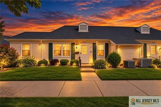 174 Portland Lane 174A, Monroe, NJ 08831