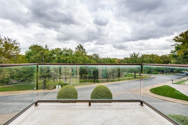 7744 Glen Albens Circle, Dallas, TX 75225