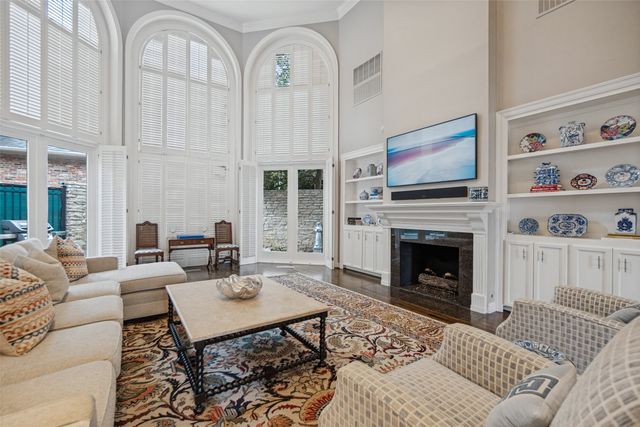 7744 Glen Albens Circle, Dallas, TX 75225