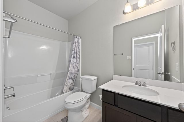 2320 Cedar Place Drive, Conroe, TX 77306