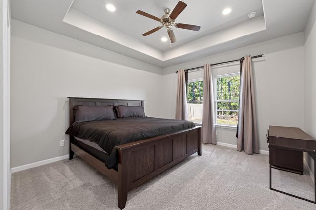 2320 Cedar Place Drive, Conroe, TX 77306