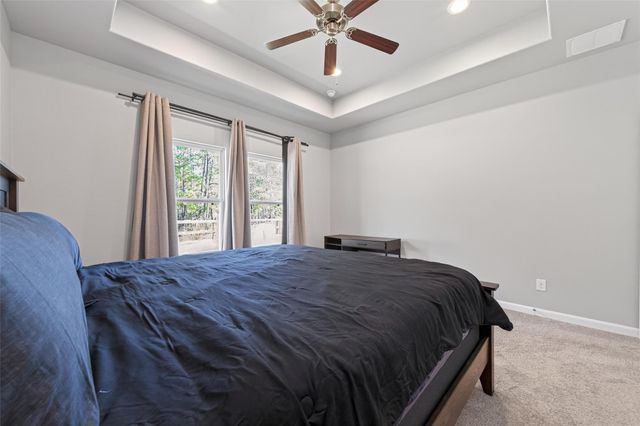 2320 Cedar Place Drive, Conroe, TX 77306