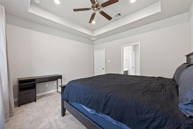 2320 Cedar Place Drive, Conroe, TX 77306