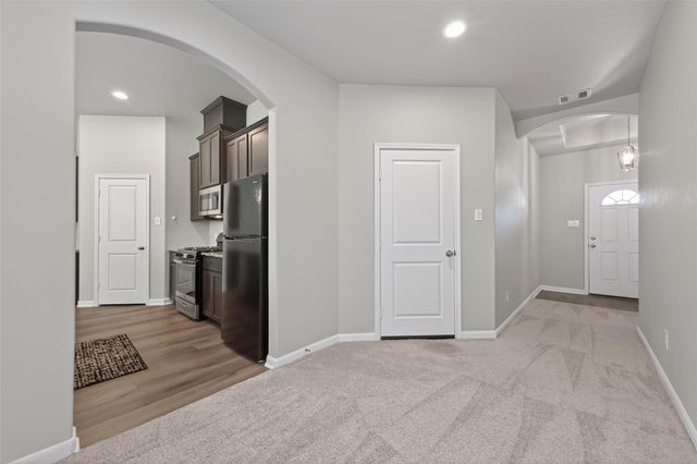 2320 Cedar Place Drive, Conroe, TX 77306