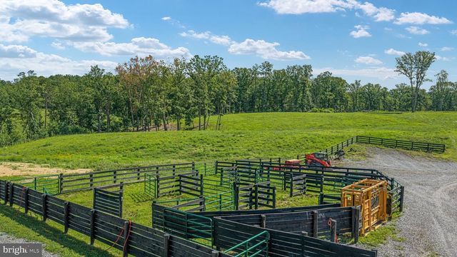 359 RIDGEWAY RD, Front Royal, VA 22630