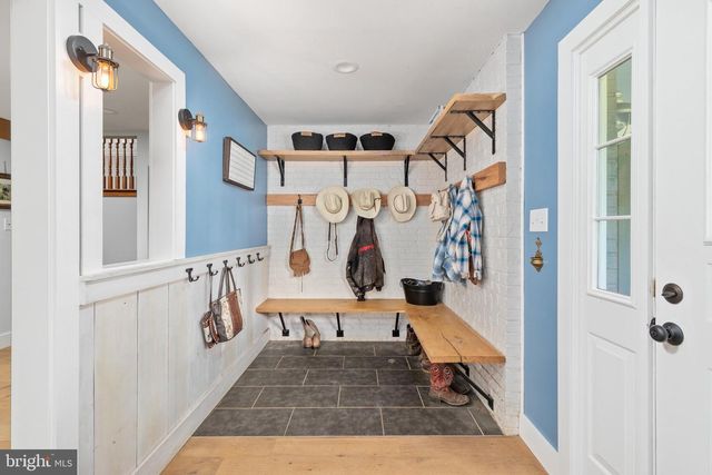 359 RIDGEWAY RD, Front Royal, VA 22630