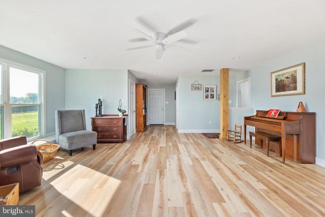 359 RIDGEWAY RD, Front Royal, VA 22630