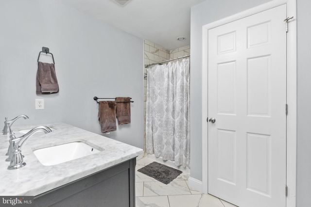359 RIDGEWAY RD, Front Royal, VA 22630
