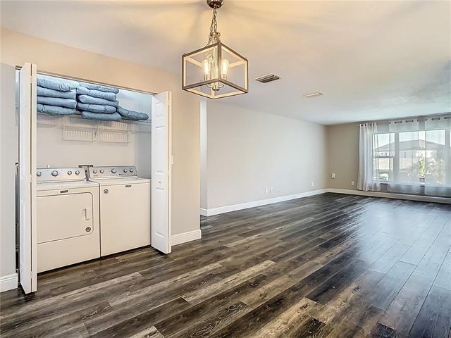 1247 HOLIDAY DRIVE, Tarpon Springs, FL 34689