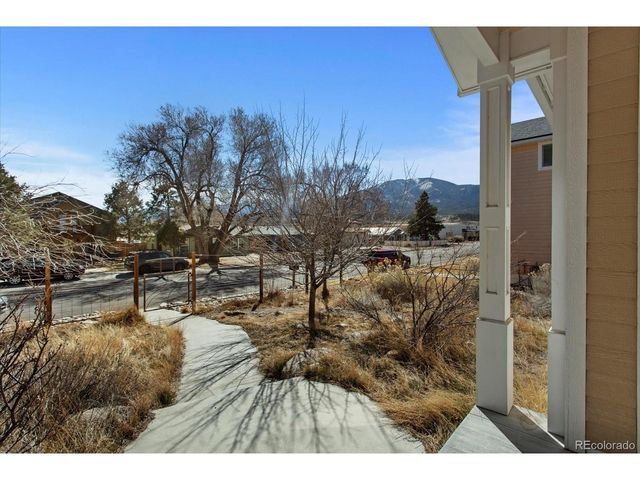 1208 E St, Salida, CO 81201