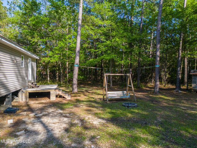 15007 Reynolds Road, Pearlington, MS 39572