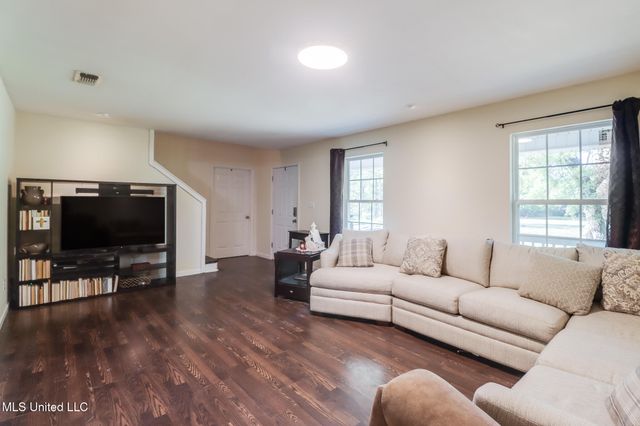 15007 Reynolds Road, Pearlington, MS 39572