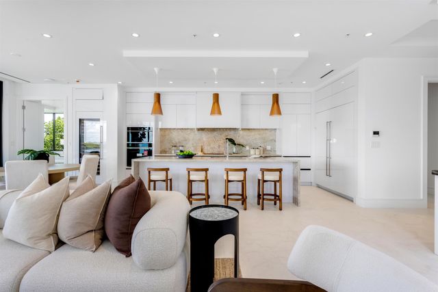 900 Lago Mar Lane Penthouse, Boca Raton, FL 33431