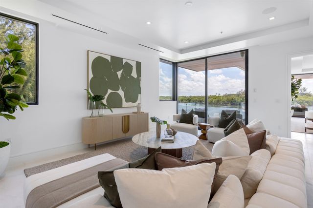 900 Lago Mar Lane Penthouse, Boca Raton, FL 33431