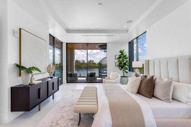 900 Lago Mar Lane Penthouse, Boca Raton, FL 33431