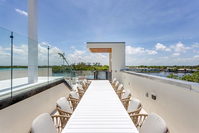 900 Lago Mar Lane Penthouse, Boca Raton, FL 33431