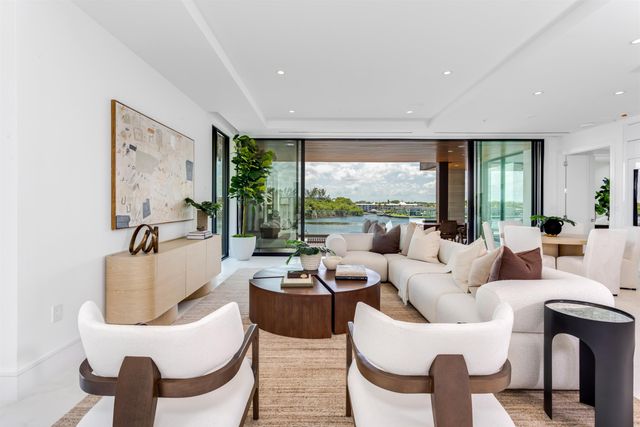 900 Lago Mar Lane Penthouse, Boca Raton, FL 33431