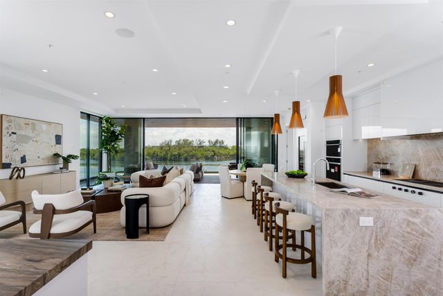 900 Lago Mar Lane Penthouse, Boca Raton, FL 33431