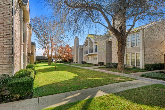 5881 Preston View Boulevard 261, Dallas, TX 75240