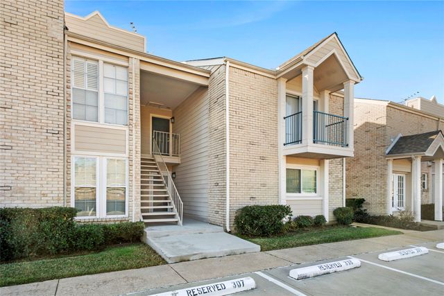 5881 Preston View Boulevard 261, Dallas, TX 75240
