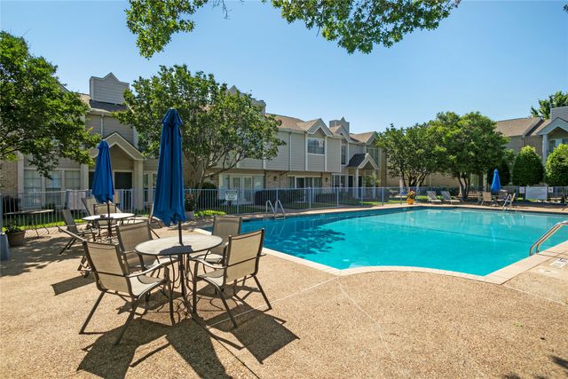 5881 Preston View Boulevard 261, Dallas, TX 75240