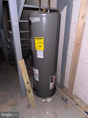 1467 RIDGE PL SE, Washington, DC 20020