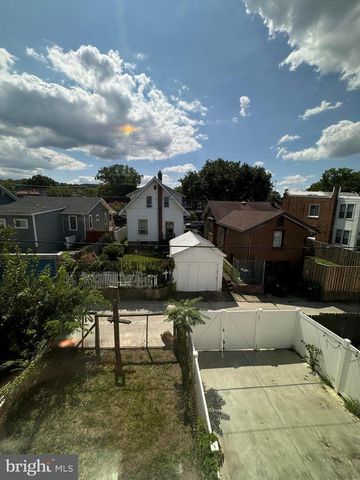 1467 RIDGE PL SE, Washington, DC 20020