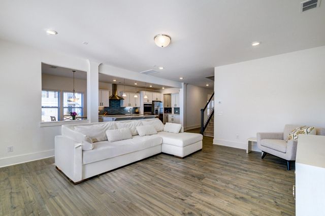 101 Willet Lane, Summerville, SC 29486