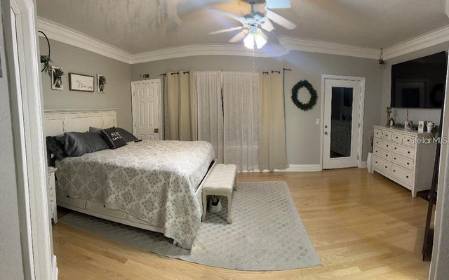 9726 TIFFANY OAKS LANE 9726, Tampa, FL 33612
