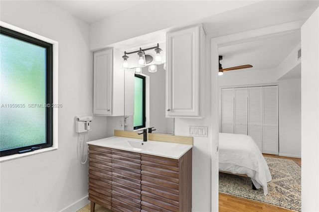 6220 SW 123rd Ter, Pinecrest, FL 33156