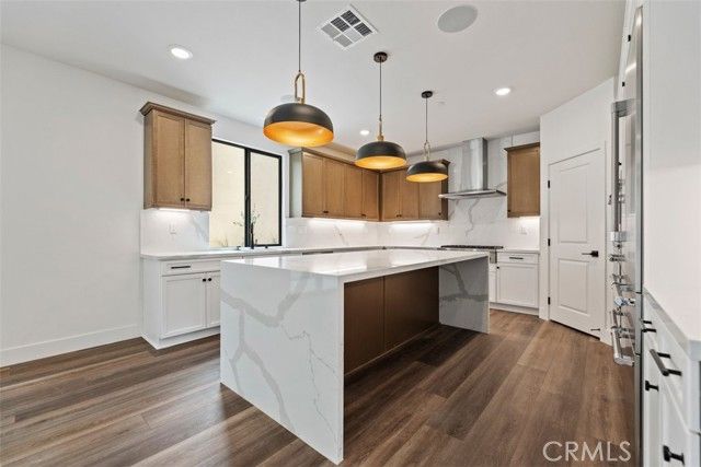 951 N Avenue 66, Los Angeles, CA 90042