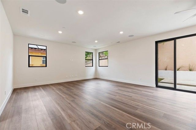 951 N Avenue 66, Los Angeles, CA 90042