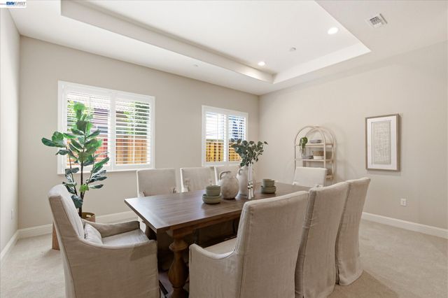 101 Gridley Ct, Brentwood, CA 94513