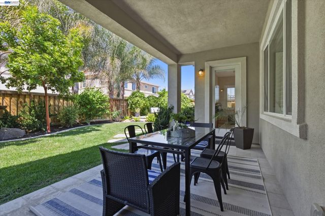 101 Gridley Ct, Brentwood, CA 94513