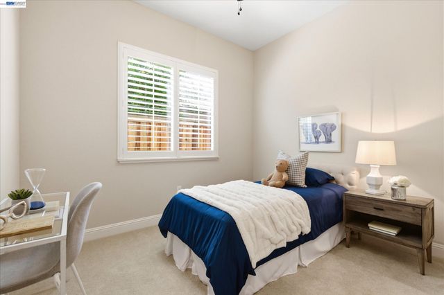 101 Gridley Ct, Brentwood, CA 94513