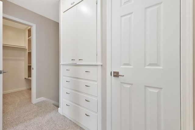 238 Western Ave, Haysville, KS 67060