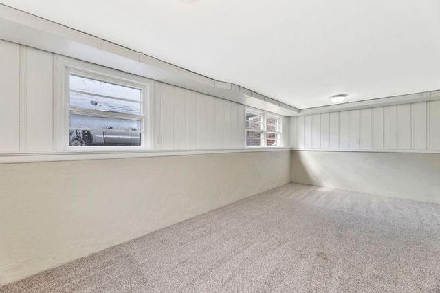 238 Western Ave, Haysville, KS 67060