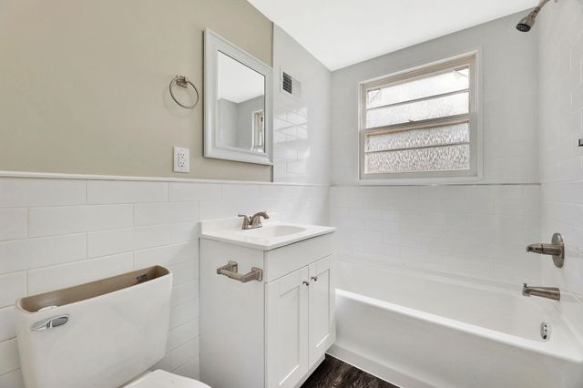 238 Western Ave, Haysville, KS 67060