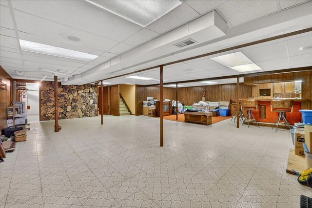 13396 Moray Court, Sterling Heights, MI 48312