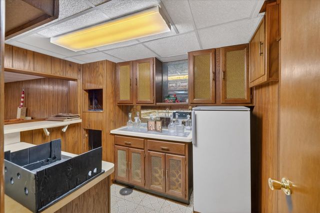 13396 Moray Court, Sterling Heights, MI 48312