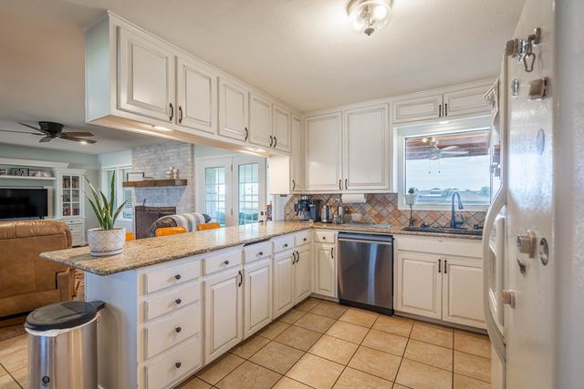 6800 E County Rd 105, Midland, TX 79706