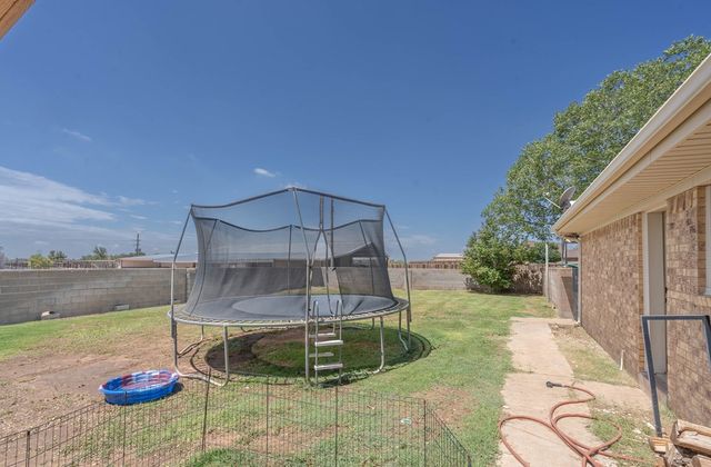 6800 E County Rd 105, Midland, TX 79706