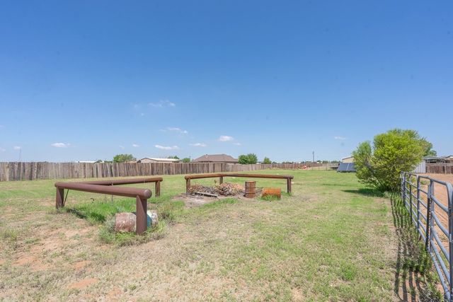 6800 E County Rd 105, Midland, TX 79706
