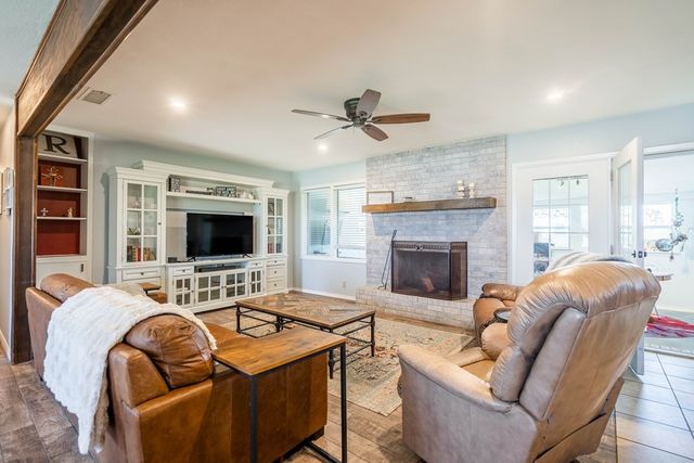 6800 E County Rd 105, Midland, TX 79706