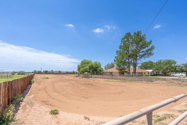 6800 E County Rd 105, Midland, TX 79706