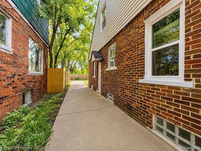 12719 Wade Street, Detroit, MI 48213