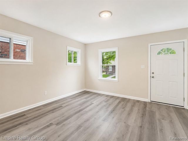 12719 Wade Street, Detroit, MI 48213