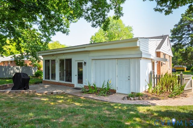 8803 Greenford Dr, Henrico, VA 23294