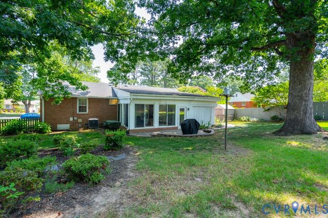 8803 Greenford Dr, Henrico, VA 23294