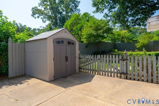 8803 Greenford Dr, Henrico, VA 23294